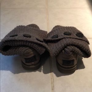 Gray Knit Uggs